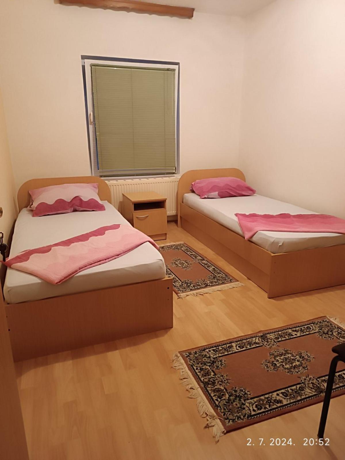 Apartman Asi Apartment Mostar Ngoại thất bức ảnh